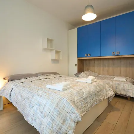 3 Flat, 15 Minutes From Navigli-humanitas Lägenhet