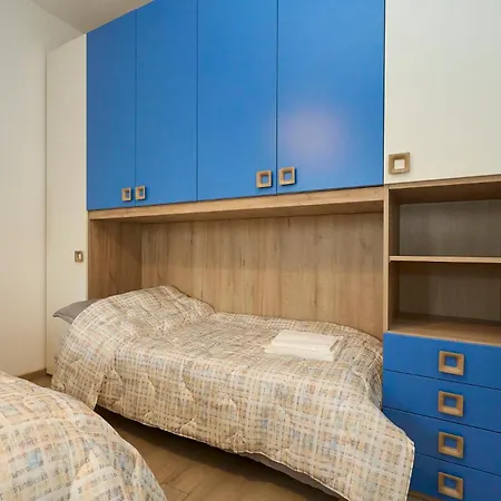 3 Flat, 15 Minutes From Navigli-humanitas * Milano